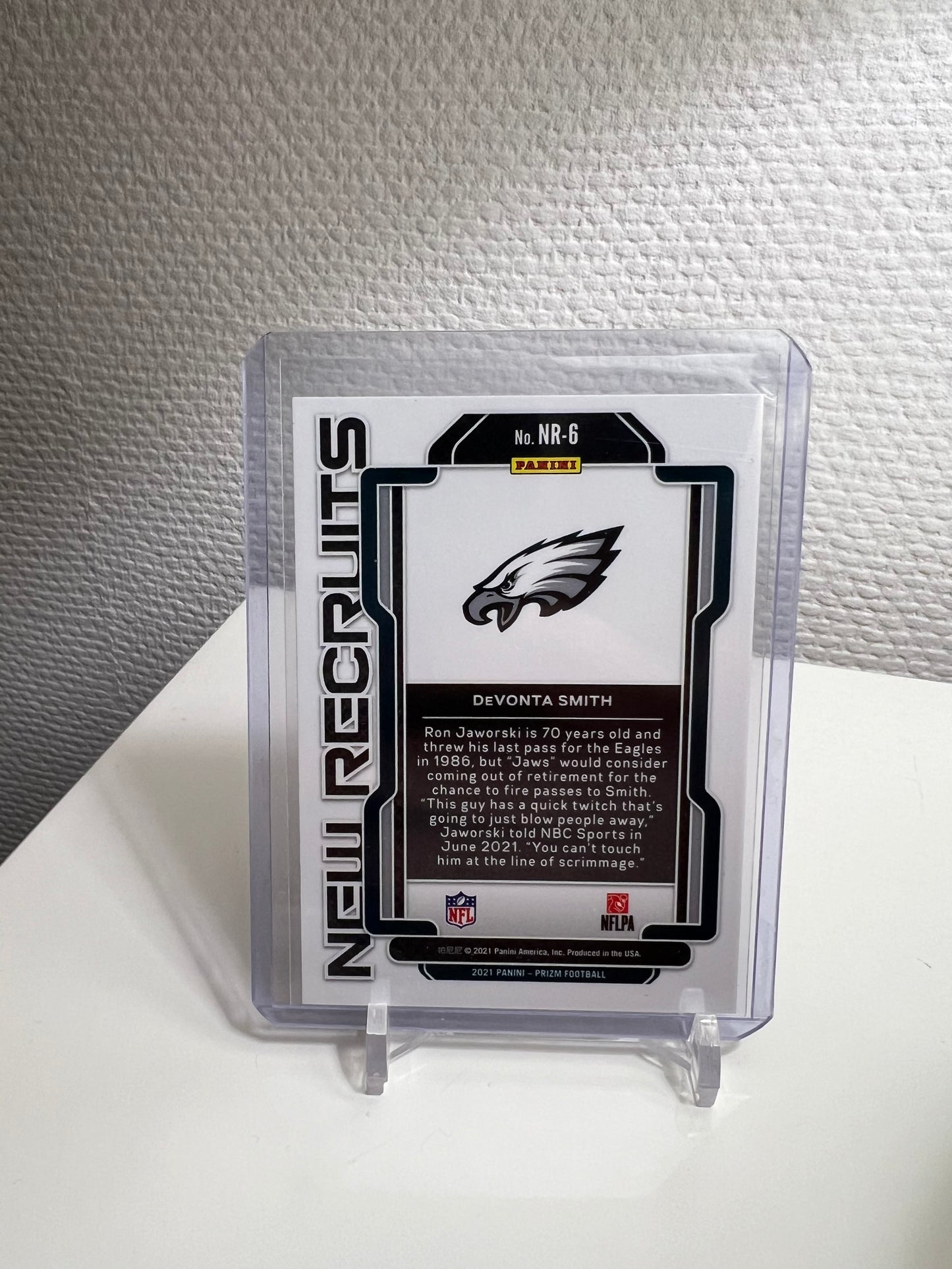 Prizm 21 - DeVonta Smith New Recruits RC Card - Philadelphia Eagles #NR-6