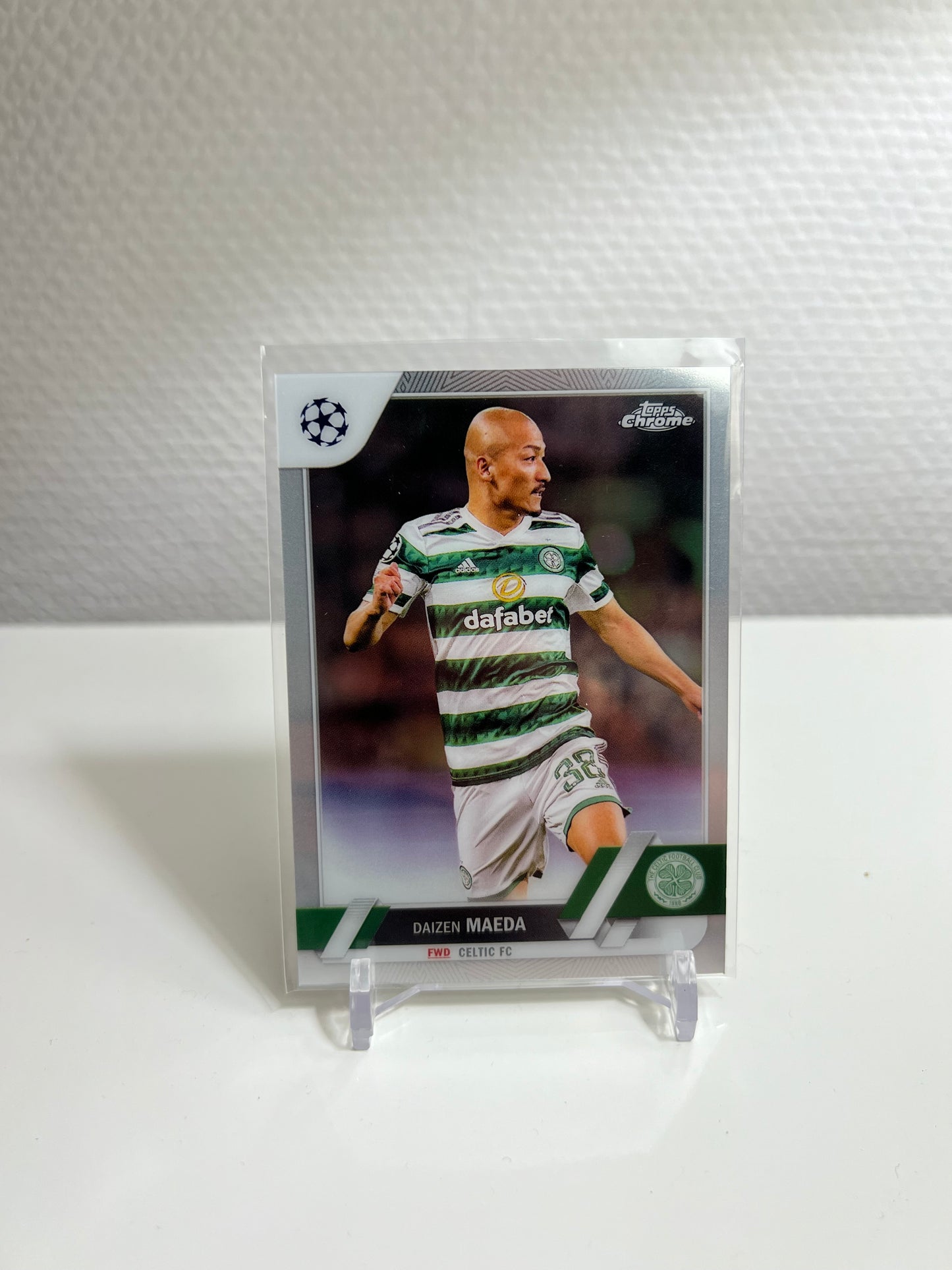 Chrome 22-23 - Daizen Maeda RC Card - Celtic Glasgow
