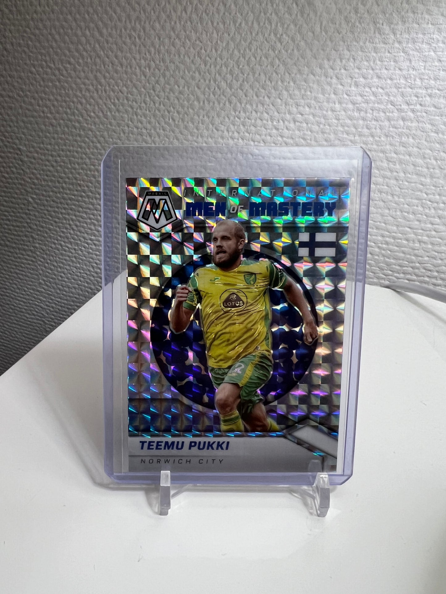 Mosaic 21-22 - Teemu Pukki International Men of Mastery Silver Prizm - Norwich City
