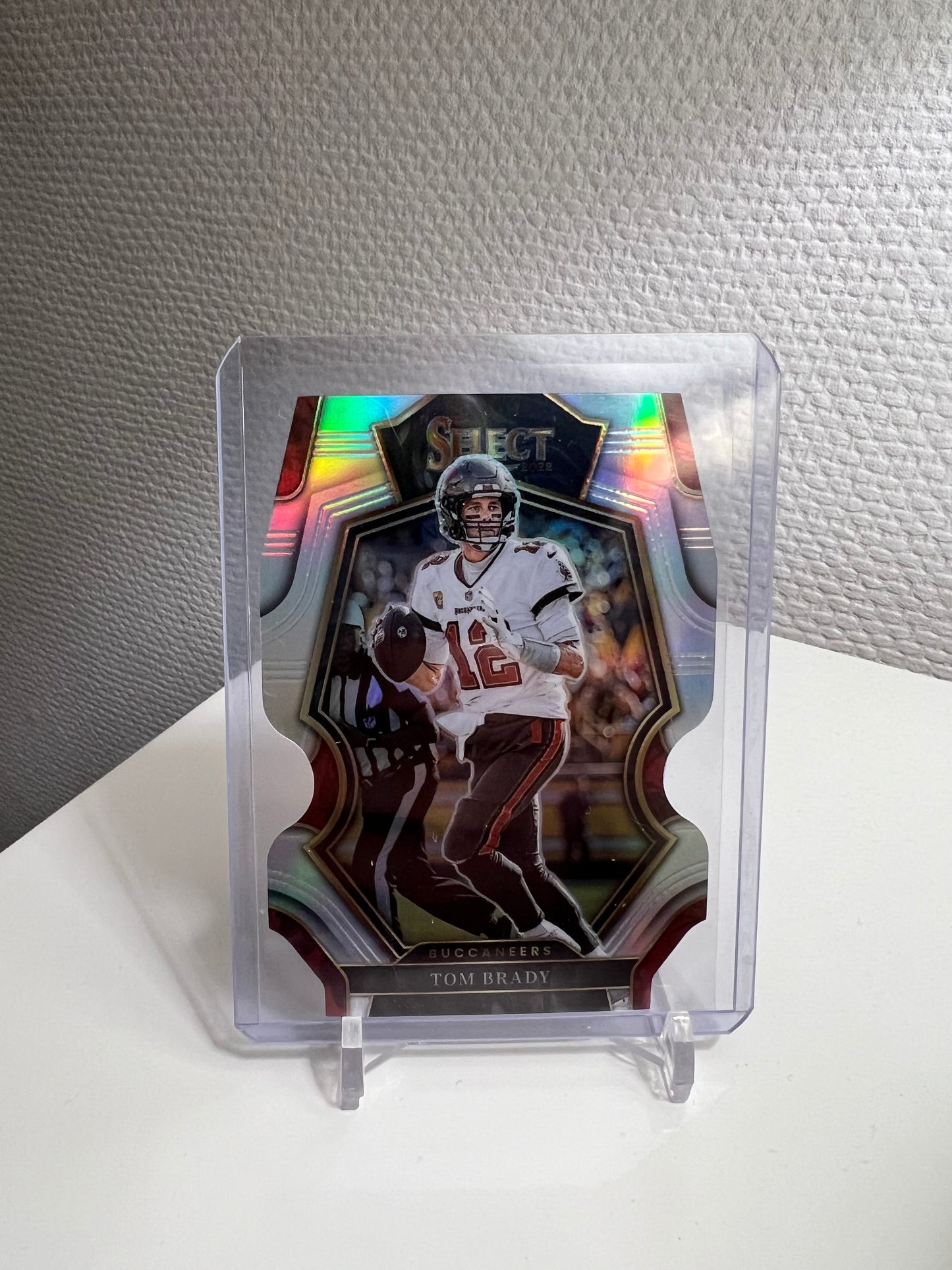 Select 22 - Tom Brady Die-Cut Silver Prizm - Tempa Bay Buccaneers
