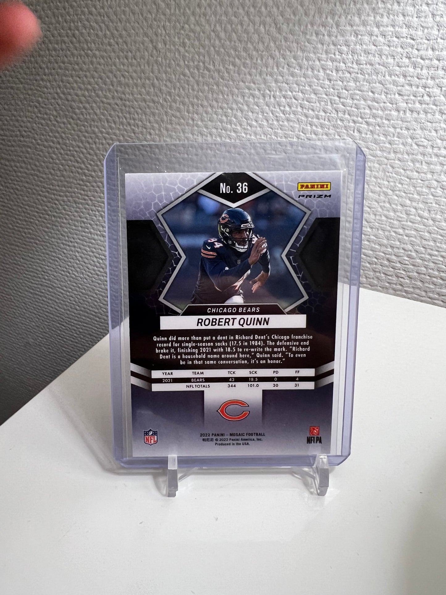 Mosaic 22 - Robert Quinn Silver Prizm - Chicago Bears