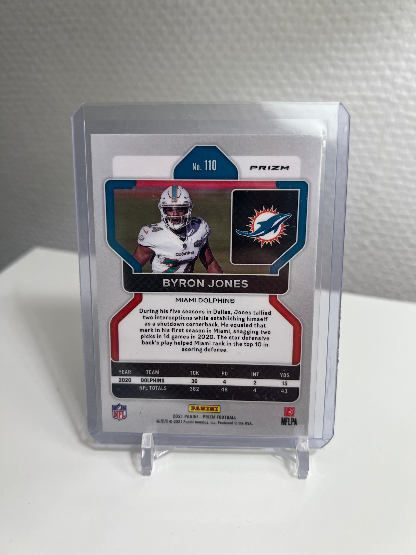 Prizm 21 - Byron Jones Silver Prizm - Miami Dolphins