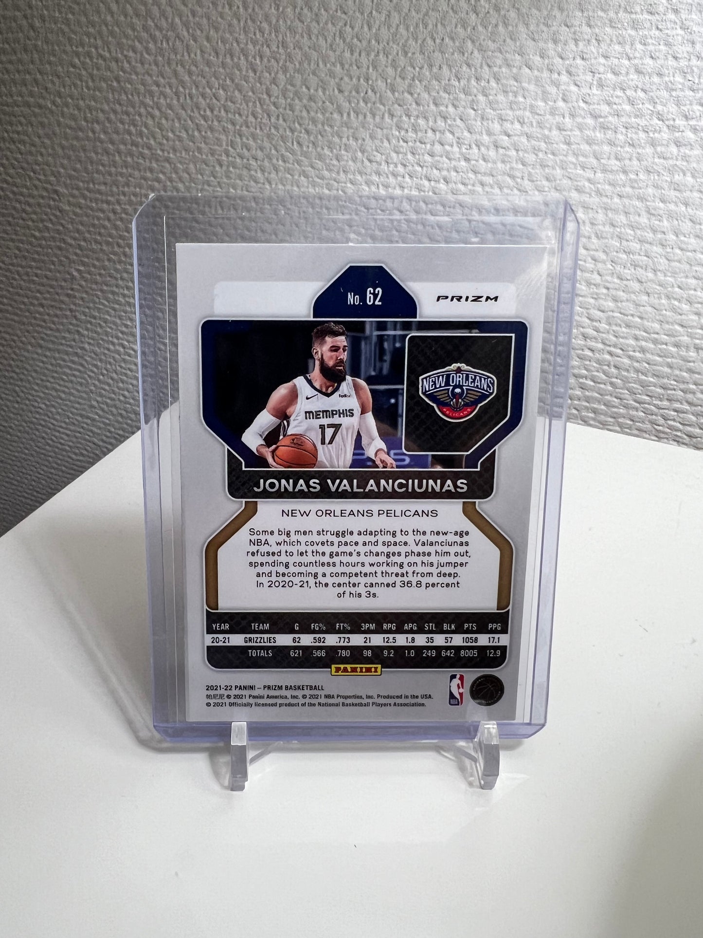 Prizm 21-22 - Jonas Valanciunas Silver Prizm - New Orleans Pelicans