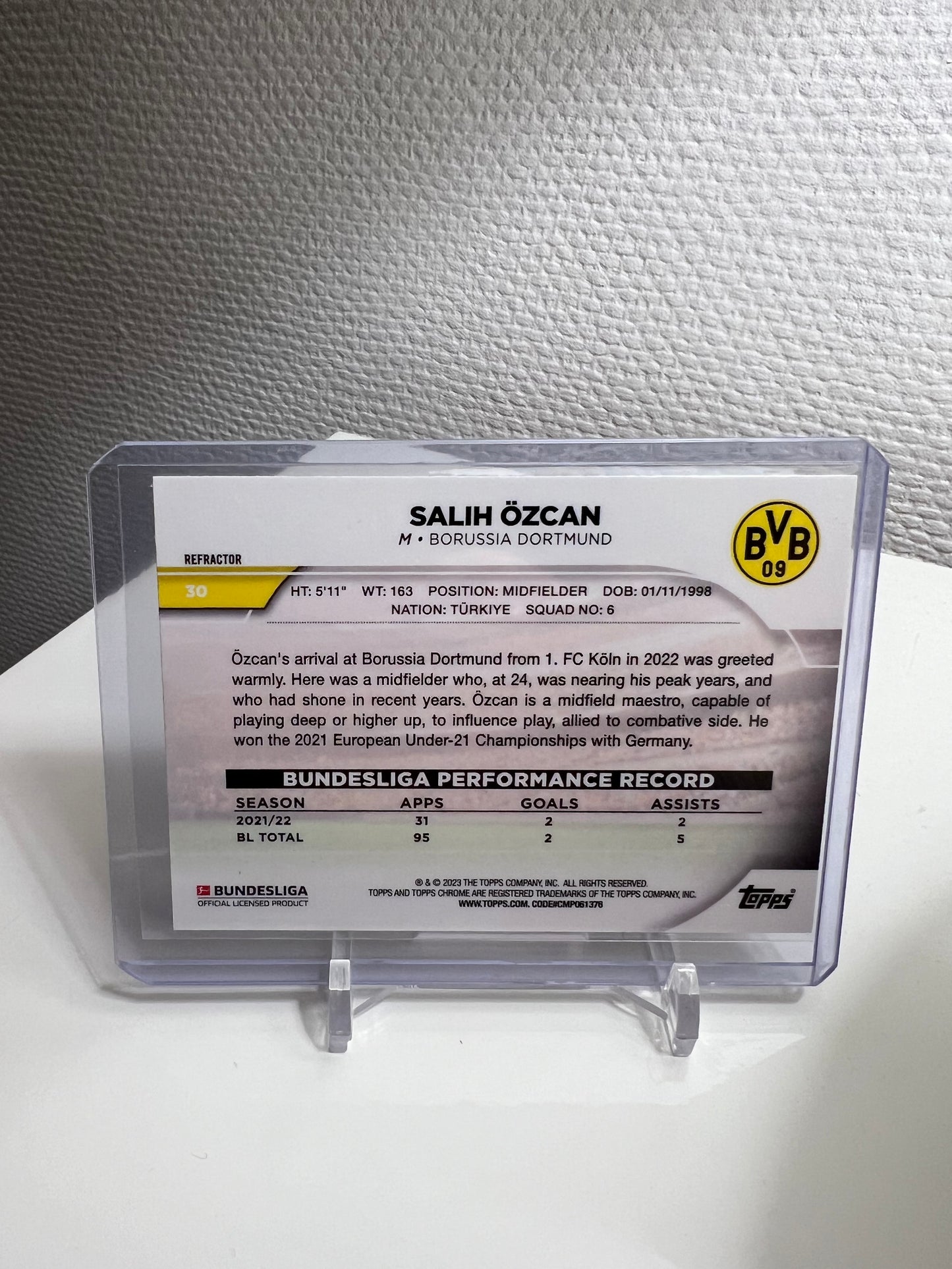 Chrome 22-23 - Salih Özcan Refractor RC Card - Borussia Dortmund