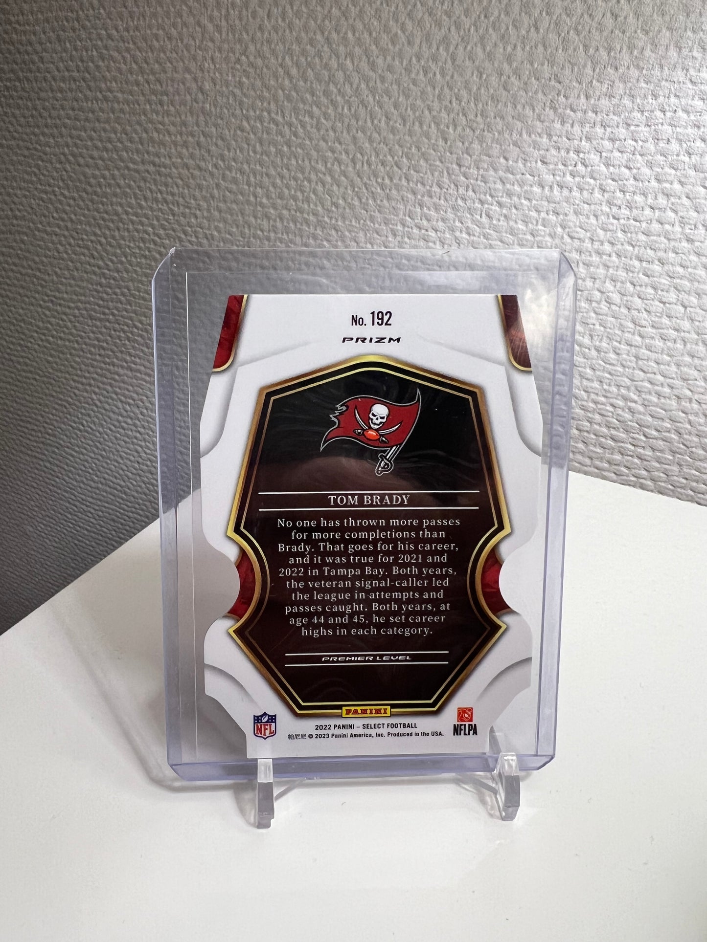 Select 22 - Tom Brady Die-Cut Silver Prizm - Tempa Bay Buccaneers