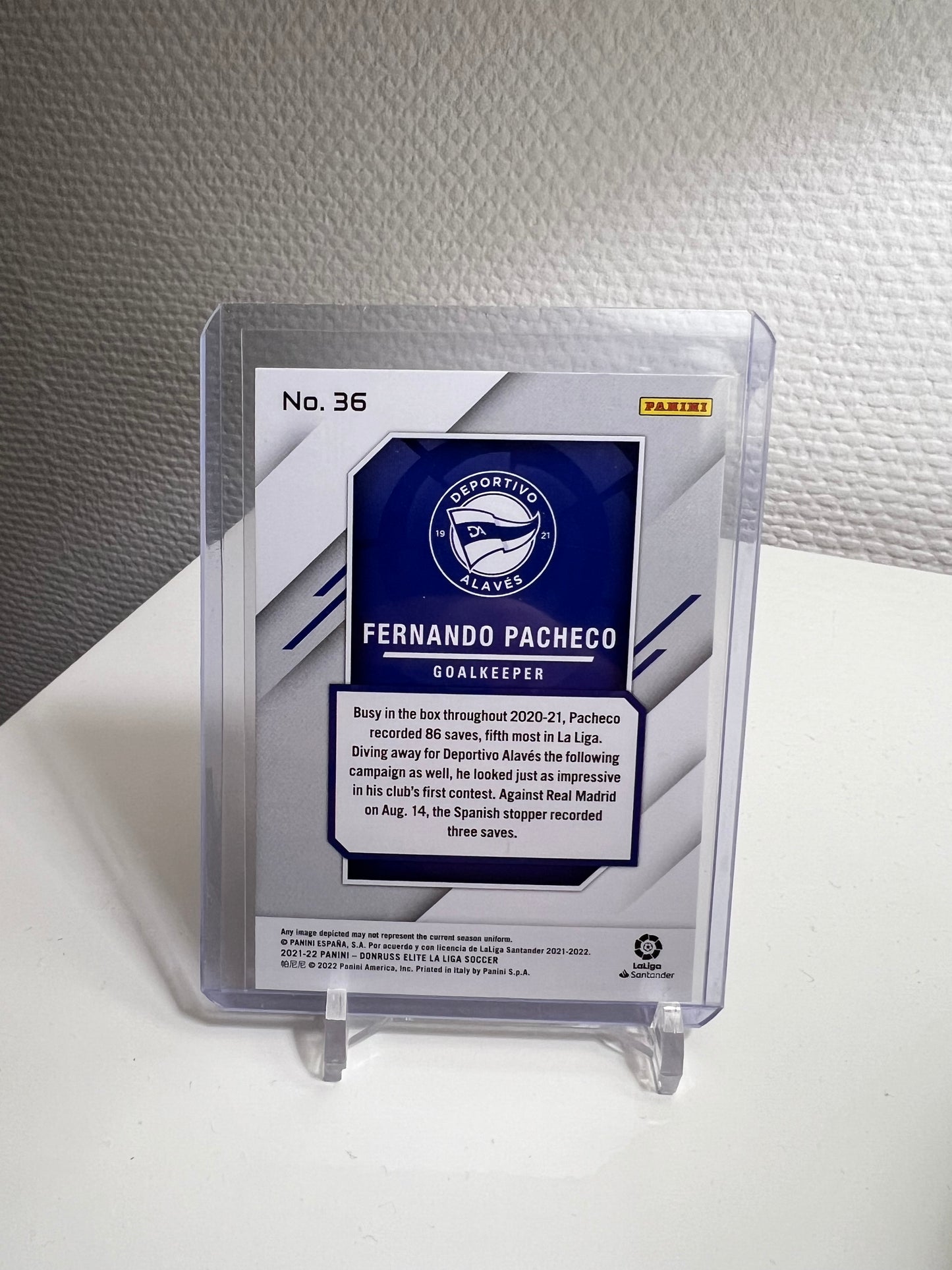 Donruss Elite 21-22 - Fernando Pacheco Red Explosion - Deportivo Alaves