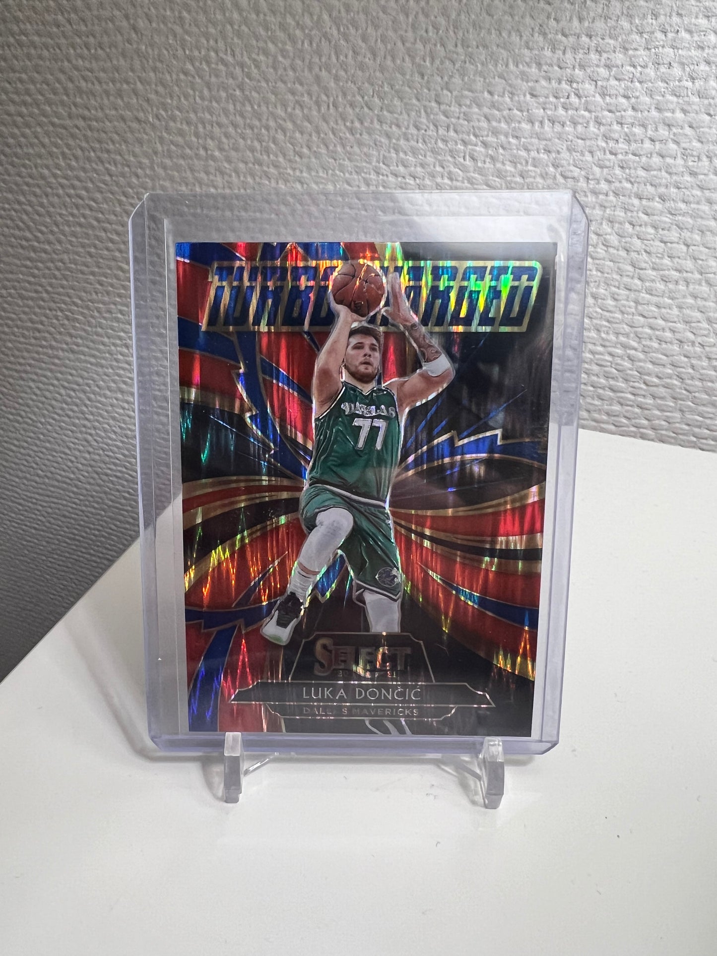 Select 20-21 - Luka Doncic Turbo Charged Shimmer Prizm - Dallas Mavericks