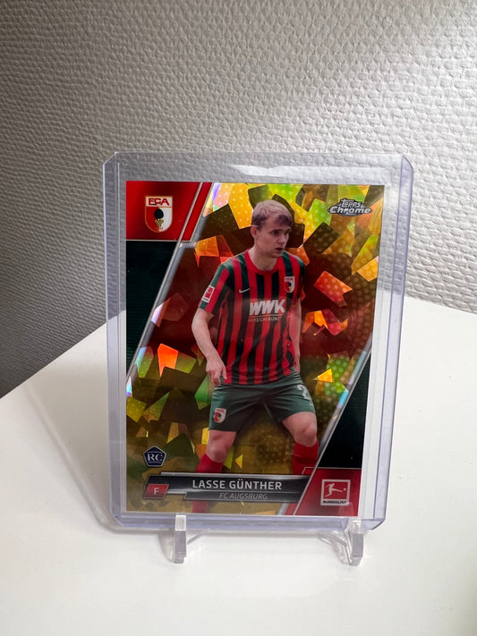 Chrome Sapphire 21-22 - Lasse Günther Gold /50 RC Card - FC Augsburg