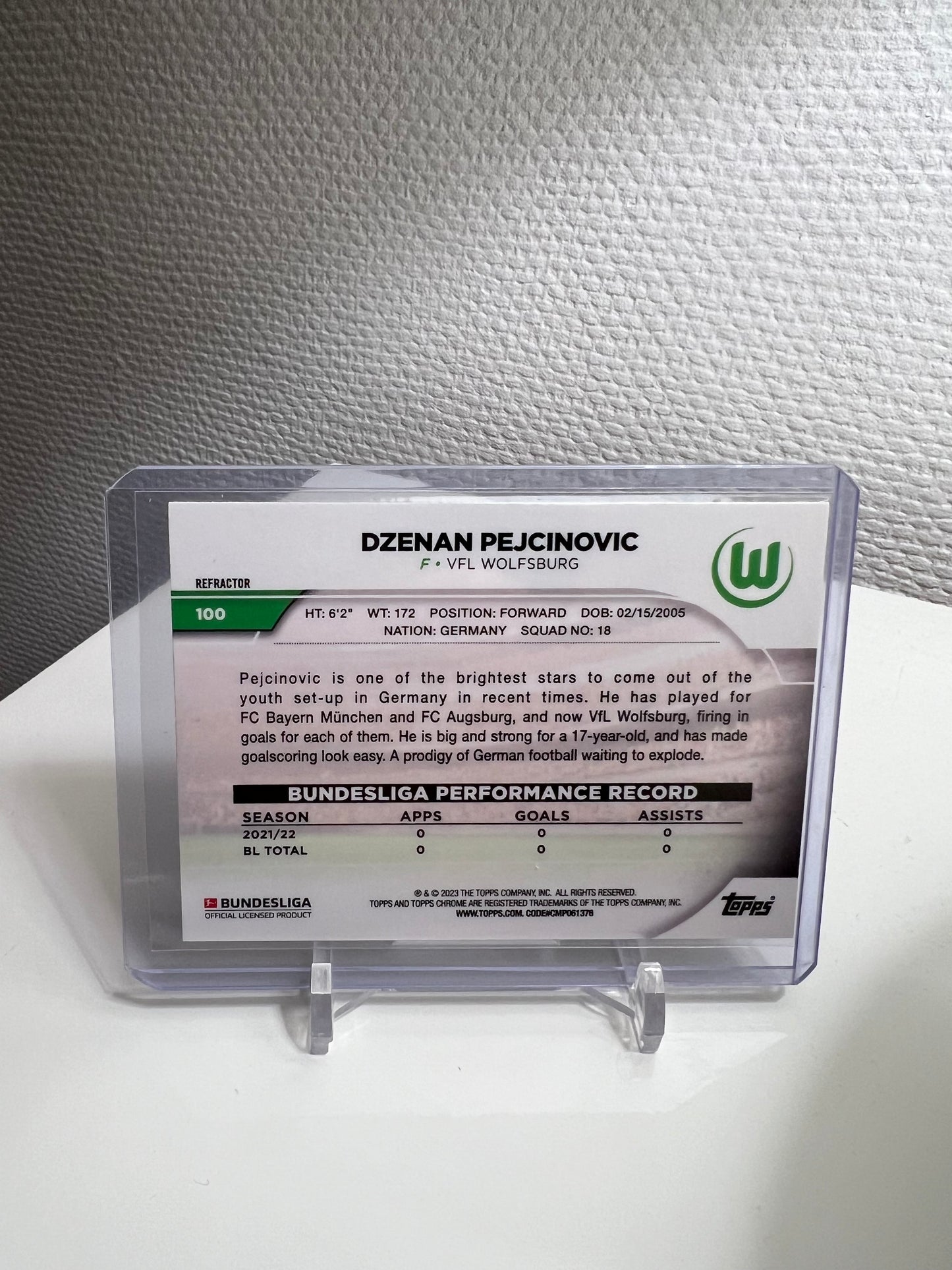 Chrome 22-23 - Dzenan Pejcinovic Refractor RC Card - VfL Wolfsburg