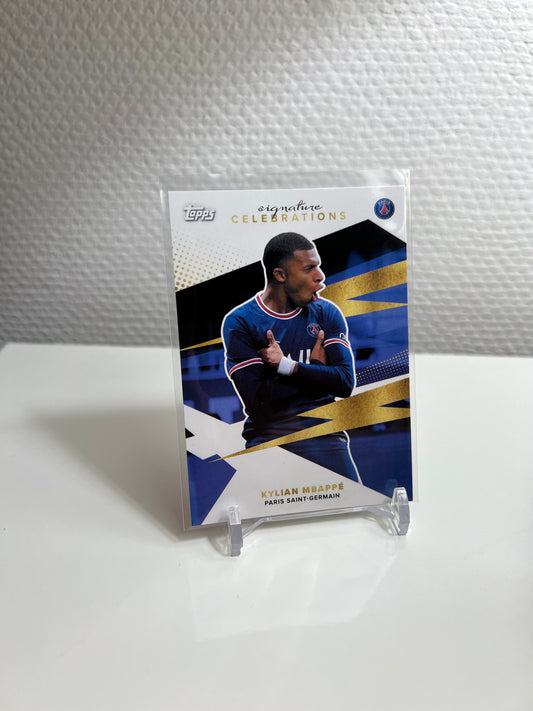 Team-Set 21-22 - Kylian Mbappé Signature Celebrations - Paris Saint-Germain