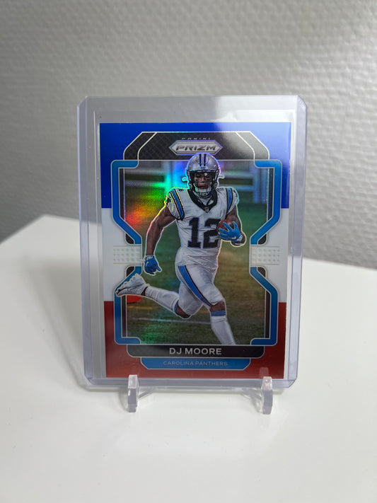 Prizm 21 - DJ Moore - Carolina Panthers