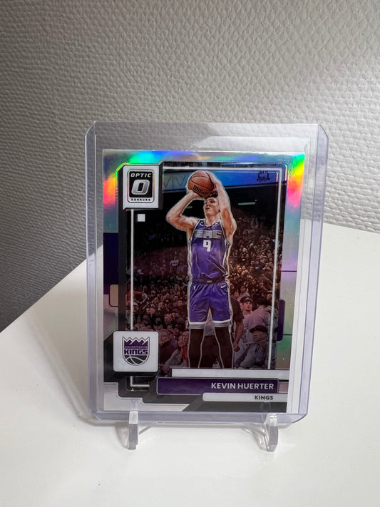 Donruss Optic 22-23 - Kevin Huerter Silver Prizm - Sacramento Kings