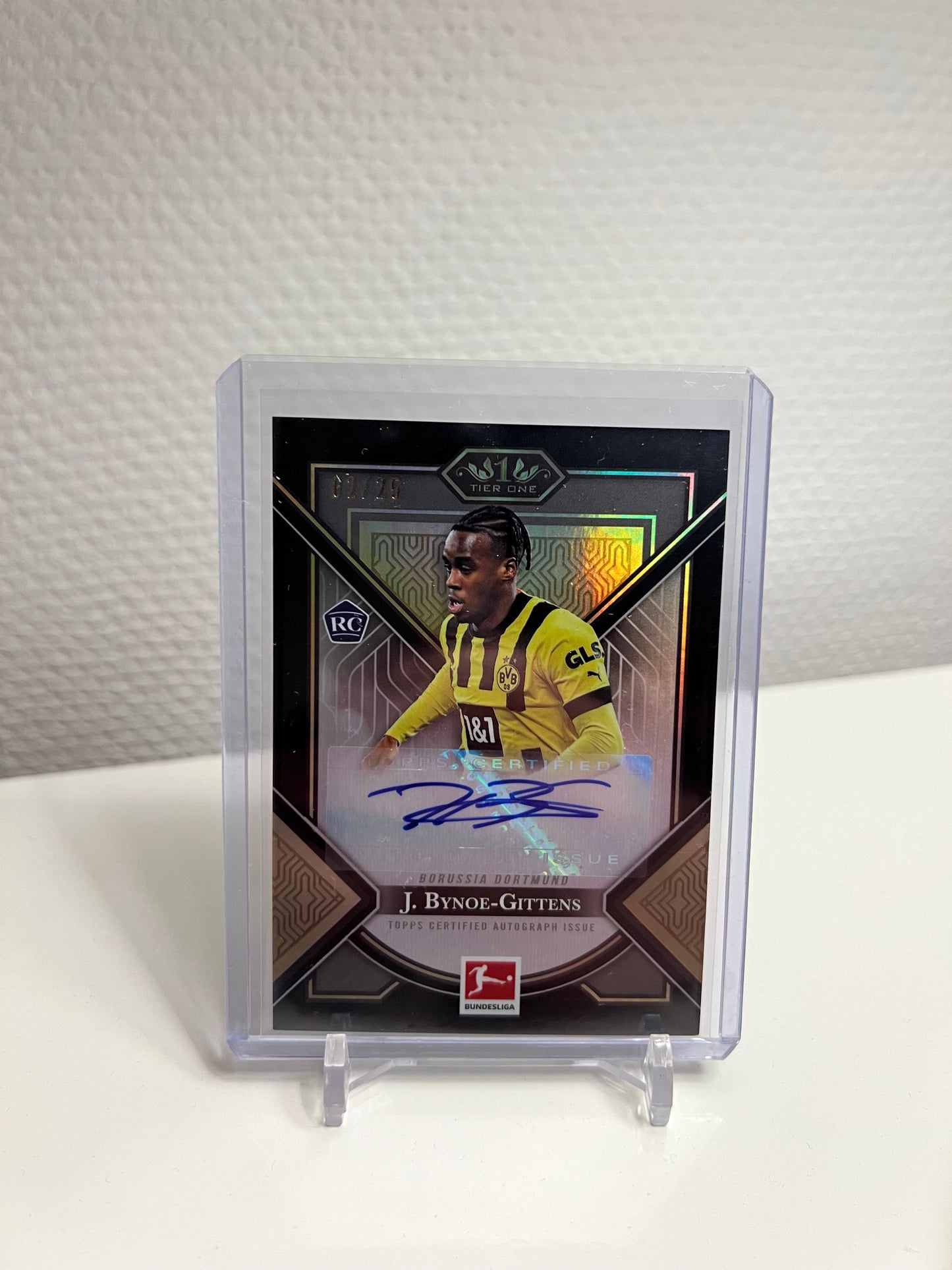 Tier One 22-23 - Jamie Bynoe-Gittens Autograph RC Card Balck /25 - Borussia Dortmund #YGA-JBG