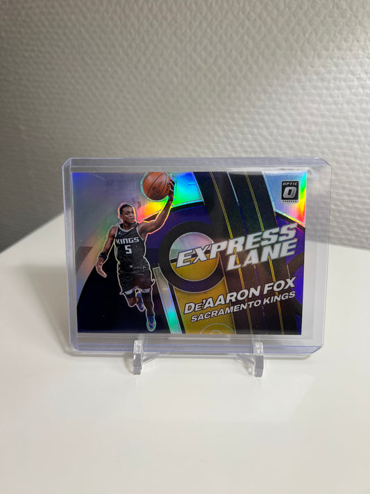 Donruss Optic 21-22 - DeAaron Fox Express Lane Purple Prizm - Sacramento Kings