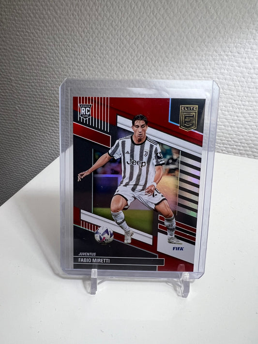 Donruss Elite 22-23 - Fabio Miretti Red RC Card - Juventus Turin