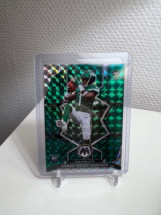 Mosaic 22 - Ahmad „Sauce“ Gardner Green Prizm RC Card - New York Jets