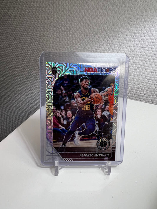 Hoops Premium Stock 19-20 - Alfonzo McKinnie Silver Mojo Prizm - Cleveland Cavaliers