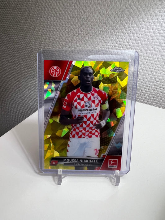 Chrome Sapphire 21-22 - Moussa Niakhate Yellow /99 - FSV Mainz 05