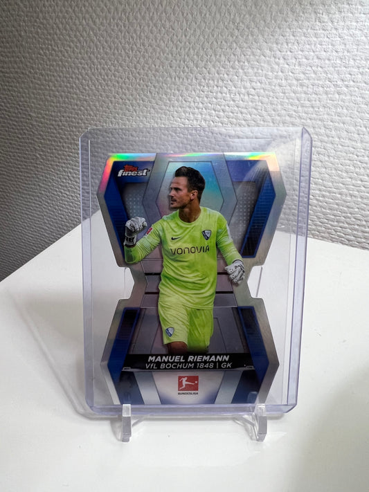 Finest 21-22 - Manuel Riemann Die-Cut Goalkeepers - VfL Bochum #FG-MR