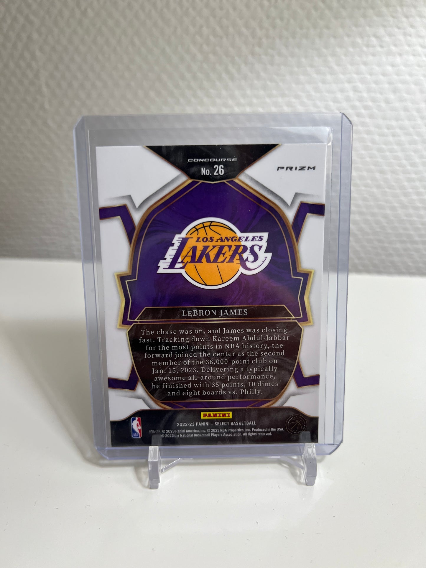 Select 22-23 Blue - LeBron James Prizm - Los Angeles Lakers