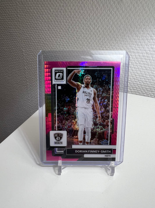 Donruss Optic 22-23 - Dorian Finney-Smith Hyper Pink Prizm - Brooklyn Nets