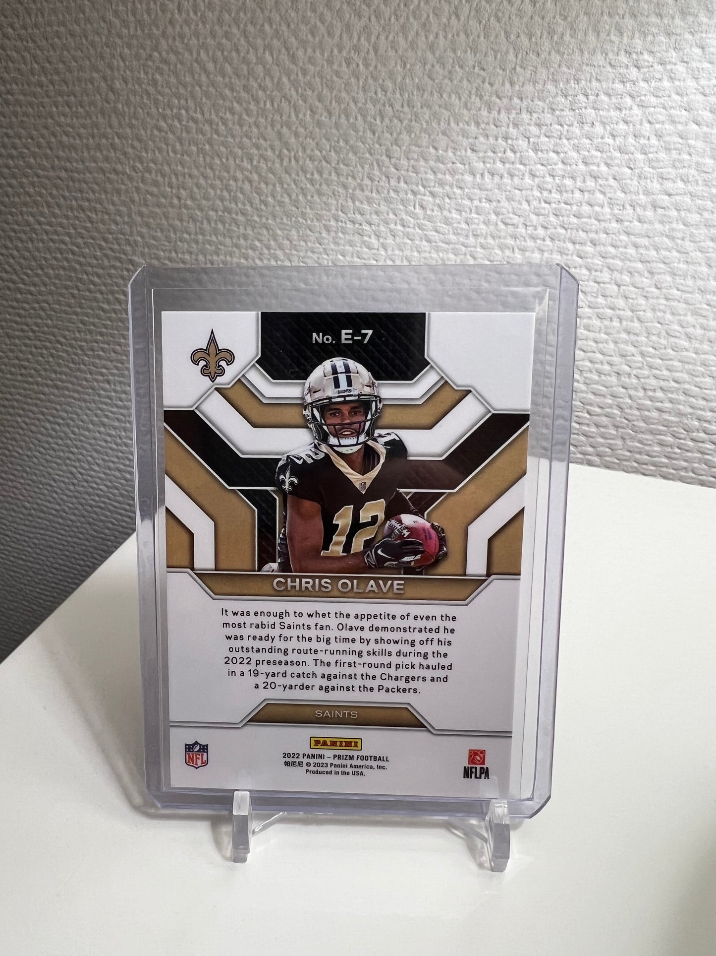 Prizm 22 - Chris Olave Emergent RC Card - New Orleans Saints #E-7