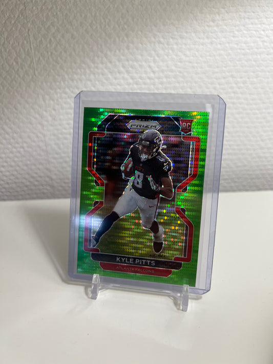 Panini Prizm 21 - Kyle Pitts Green Pulsar Holo RC Card - Atlanta Falcons